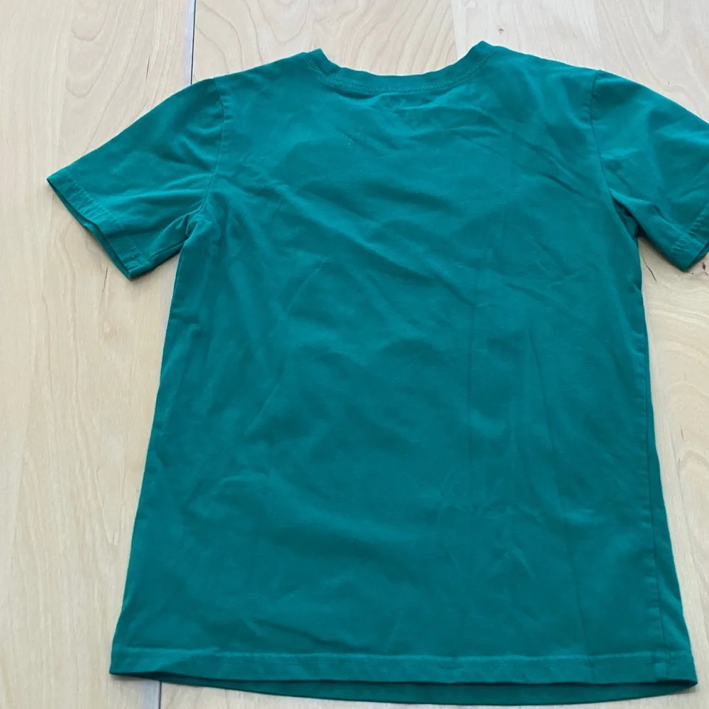 The Children's Place Green‎  Tee with Gingerbread Characters size M 10/12